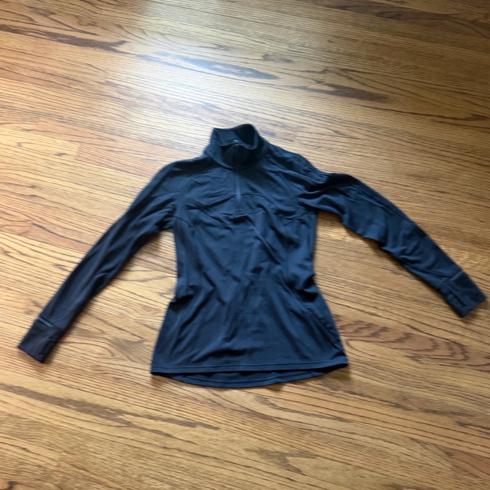 Black Long-Sleeve lululemon top